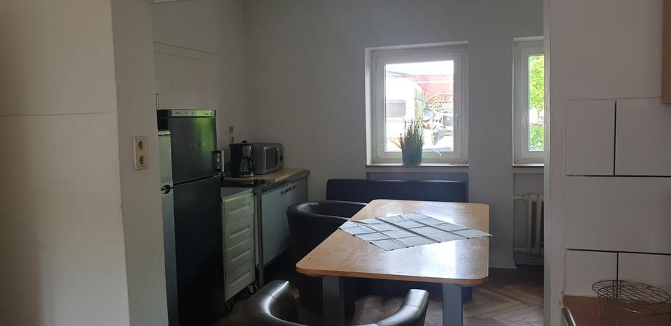 Einfamilienhaus Werther (Westfahlen) - 9 Zimmer, 400 m&sup2;, 1.800&euro; | Angebot:19067826
