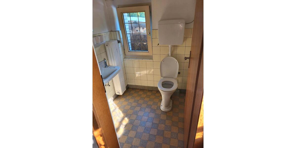 Einfamilienhaus Versmold - 7 Zimmer, 180 m&sup2;, 400.000&euro; | Angebot:27168574