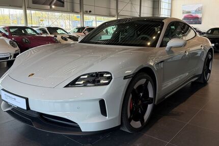 Porsche Taycan 4.967 km 119.900 &euro; Bielefeld 33719