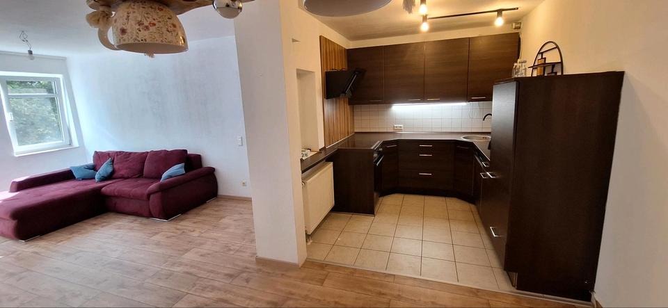Etagenwohnung Halle - 3 Zimmer, 73 m&sup2;, 200.000&euro; | Angebot:27496401