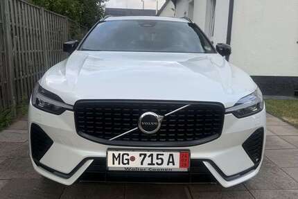 Volvo XC60 70.000 km 38.200 &euro; Verl 33415