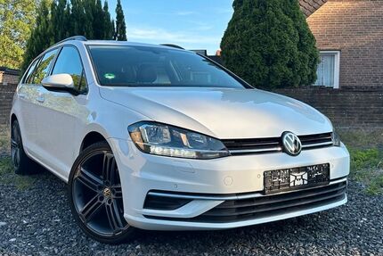 VW Golf 126.000 km 10.900 &euro; Gütersloh 33334