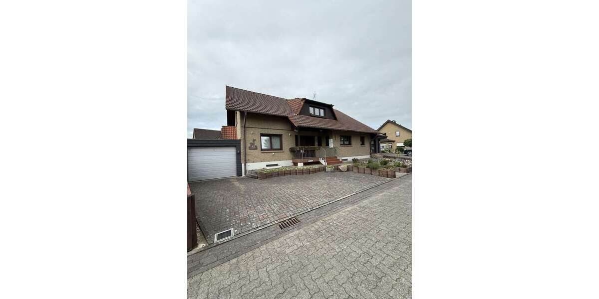 Etagenwohnung Bielefeld Heepen - 2.5 Zimmer, 90 m&sup2;, 765&euro; | Angebot:27409434