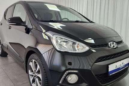 Hyundai i10 25.537 km 8.990 &euro; Schloß Holte-Stukenbrock 33758