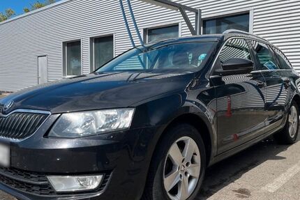 Skoda Octavia 194.000 km 9.999 &euro; Bielefeld 33615