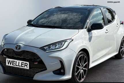 Toyota Yaris 19.623 km 24.280 &euro; Bielefeld 33609