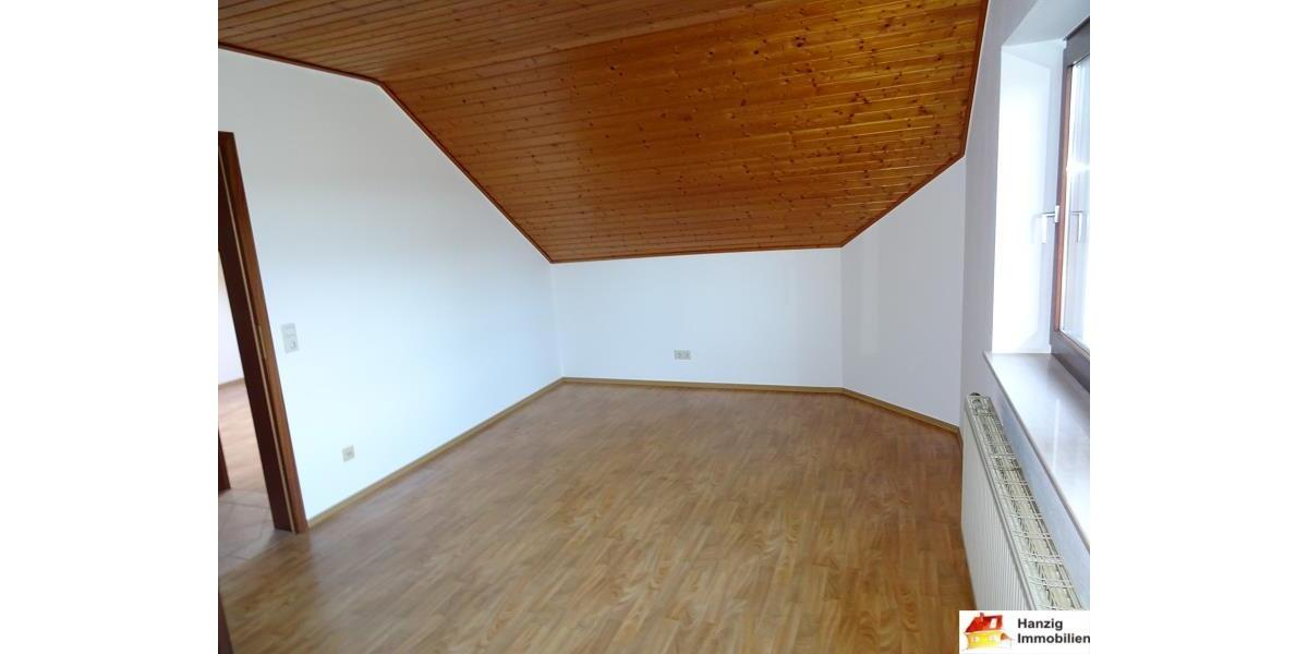 Reihenhaus Bielefeld Sennestadt - 6 Zimmer, 150 m&sup2;, 1.200&euro; | Angebot:24224367