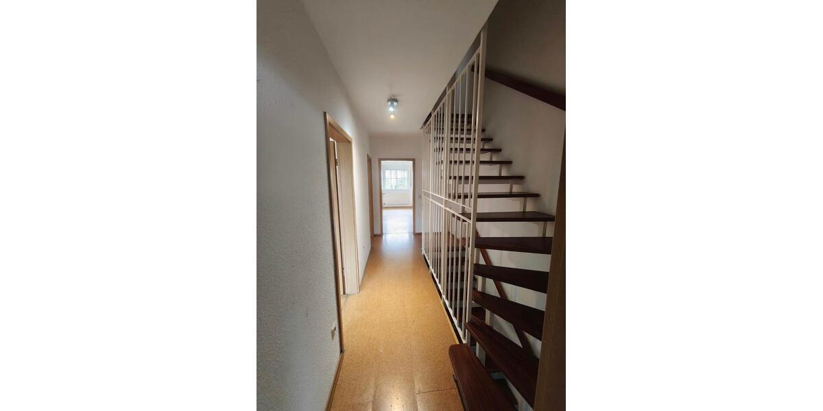Reihenhaus Bielefeld Schildesche - 6 Zimmer, 138 m&sup2;, 349.000&euro; | Angebot:27450608