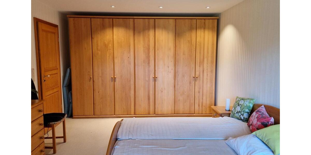 Einfamilienhaus Gütersloh Kattenstroth - 8 Zimmer, 210 m&sup2;, 465.000&euro; | Angebot:27464845