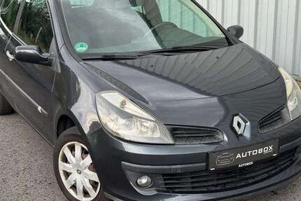 Renault Clio 208.769 km 1.499 &euro; Rheda-Wiedenbrück 33378