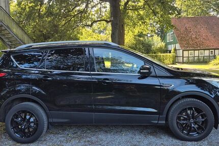 Ford Kuga 149.000 km 9.990 &euro; Bielefeld 33659