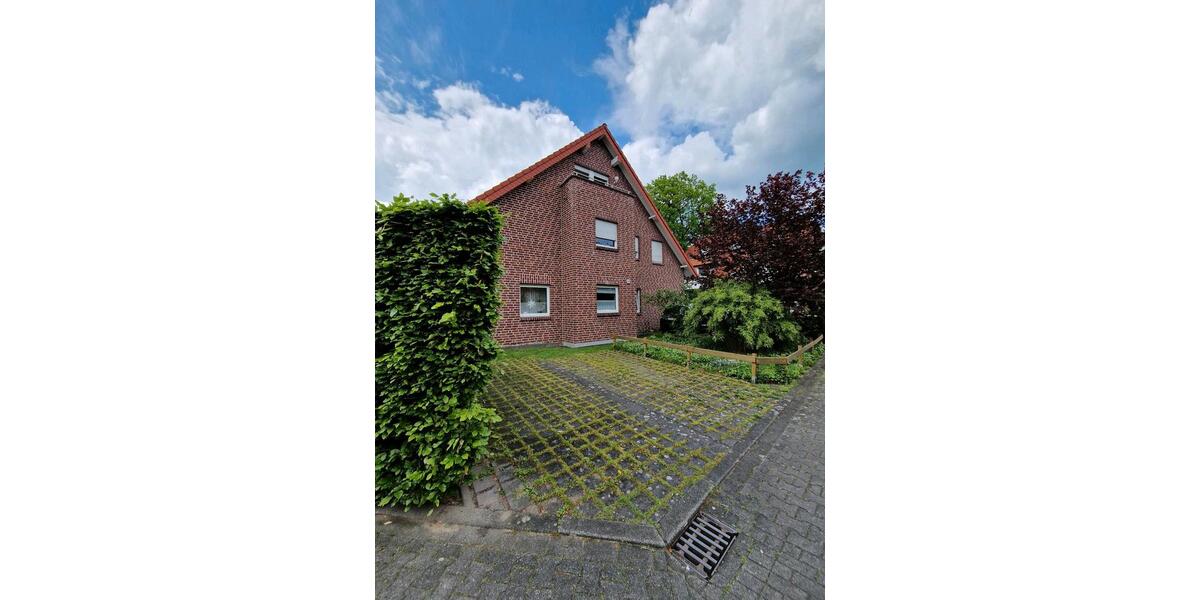 Dachgeschoßwohnung Steinhagen - 1 Zimmer, 34 m&sup2;, 95.000&euro; | Angebot:26913653