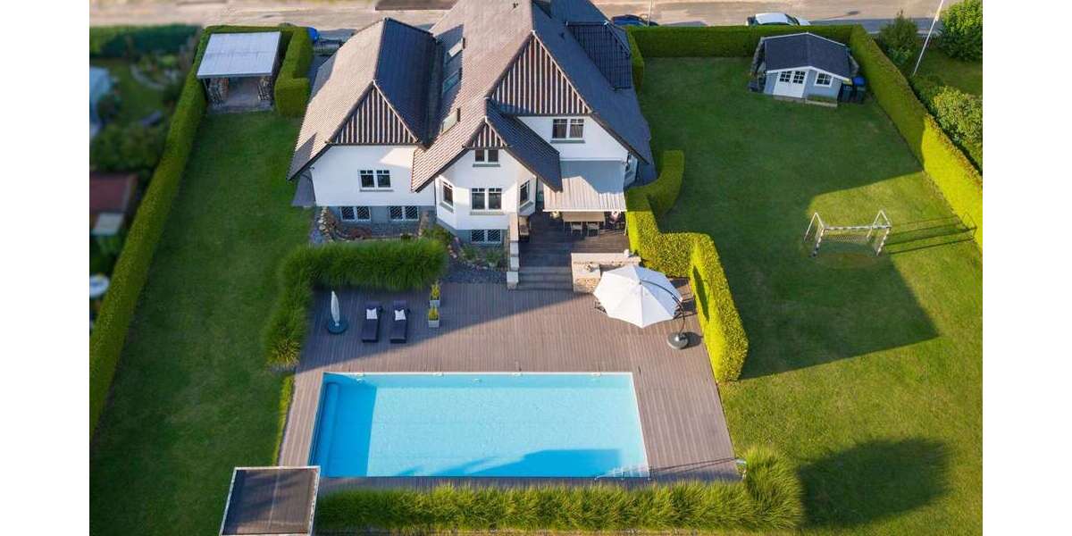 Einfamilienhaus Lage - 9 Zimmer, 256 m&sup2;, 995.000&euro; | Angebot:19905488