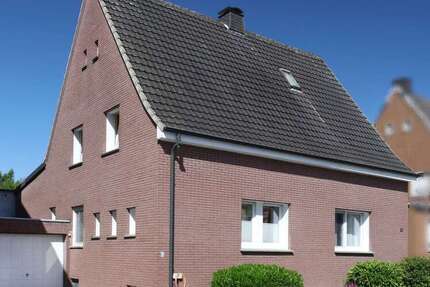 Haus Beckum-Neubeckum Neubeckum - 6 Zimmer, 186 m&sup2;, 328.000&euro; | Angebot:27208397