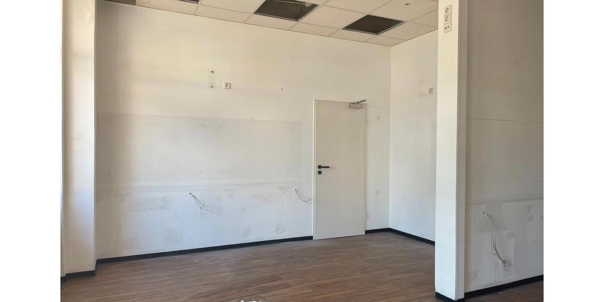 Gewerbeobjekt Gütersloh Kattenstroth - 975&euro; | Angebot:26512581