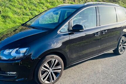 VW Sharan 127.000 km 22.999 &euro; Halle 33790