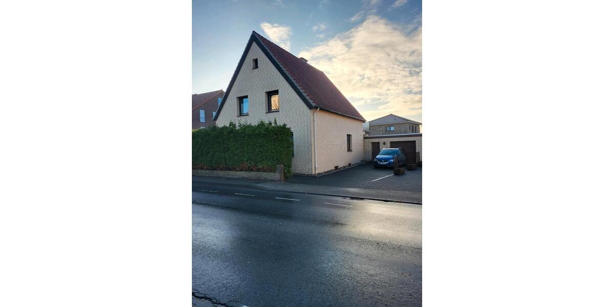 Einfamilienhaus Versmold - 7 Zimmer, 180 m&sup2;, 400.000&euro; | Angebot:27168574
