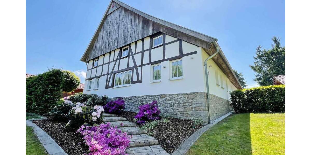 Einfamilienhaus Lage - 4 Zimmer, 197 m&sup2;, 735.000&euro; | Angebot:26749267