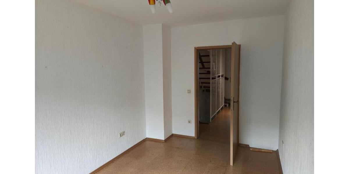 Reihenhaus Bielefeld Schildesche - 6 Zimmer, 138 m&sup2;, 349.000&euro; | Angebot:27450608