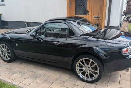 Mazda MX-5 125.000 km 7.900 &euro; Langenberg 33449