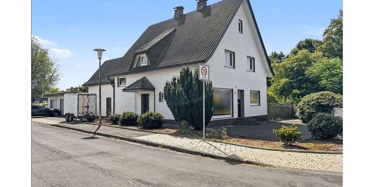 Einfamilienhaus Enger - 8 Zimmer, 224 m&sup2;, 349.000&euro; | Angebot:27219209