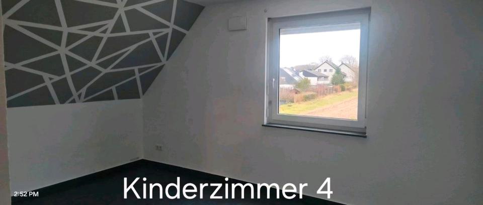 Einfamilienhaus Lage - 7 Zimmer, 144 m&sup2;, 530.000&euro; | Angebot:26750436
