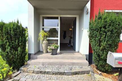 Haus Bielefeld-Sennestadt Sennestadt - 6 Zimmer, 220 m&sup2;, 415.000&euro; | Angebot:27453297