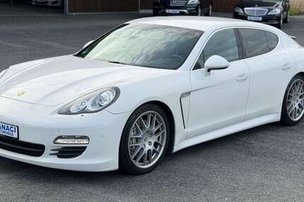 Porsche Panamera 218.500 km 14.800 &euro; Oelde 59302
