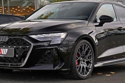 Audi RS3 4.000 km 71.900 &euro; Neubeckum 59269