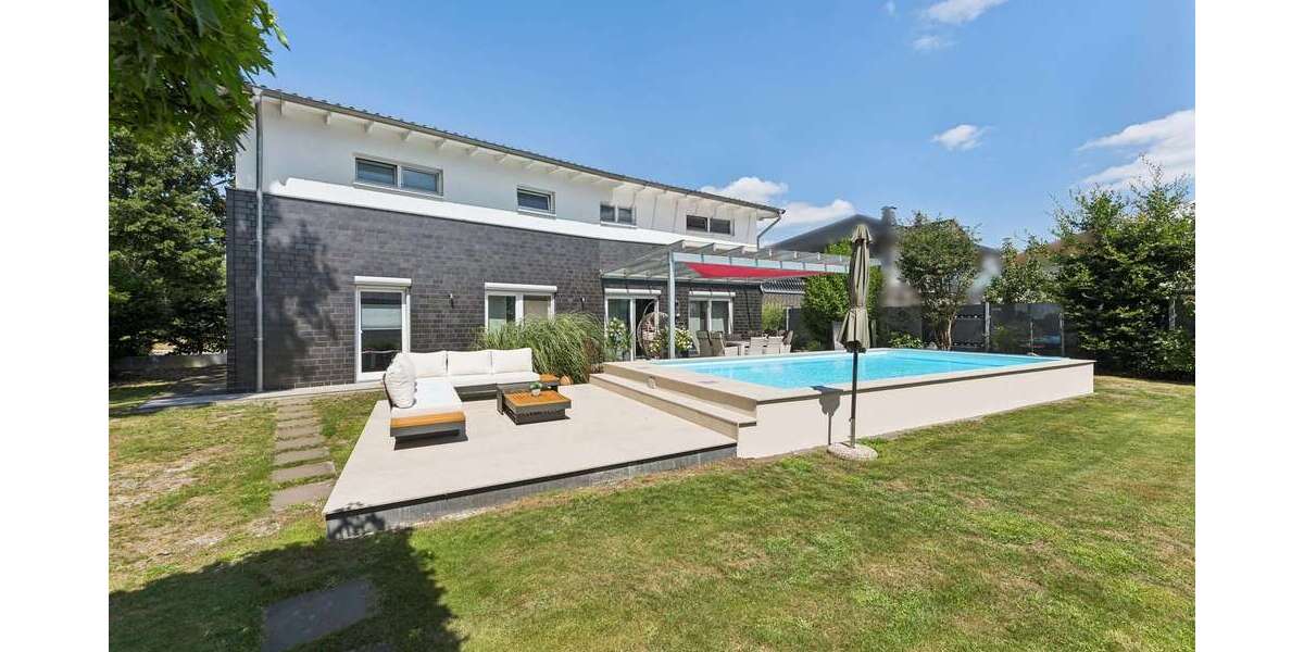 Einfamilienhaus Hövelhof - 9 Zimmer, 300 m&sup2;, 1.050.000&euro; | Angebot:27130688