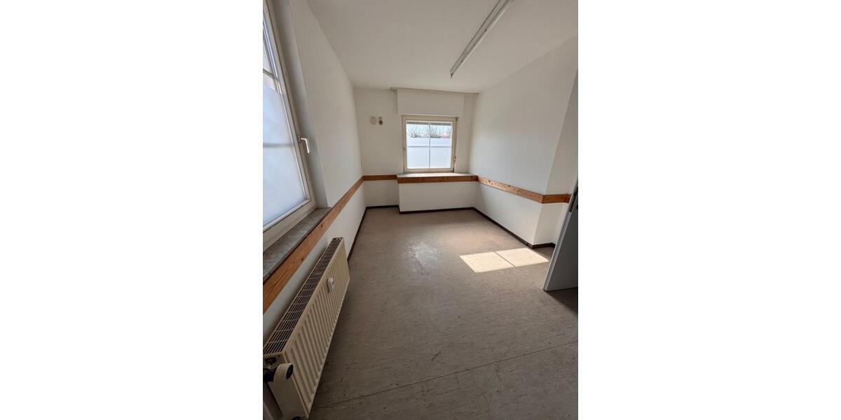 Gewerbeobjekt Bielefeld Jöllenbeck - 850&euro; | Angebot:23753474