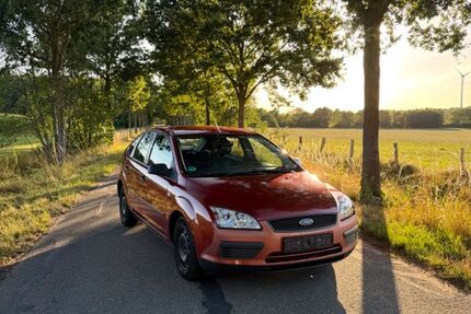 Ford Focus 144.000 km 2.300 &euro; Rheda-Wiedenbrück 33378