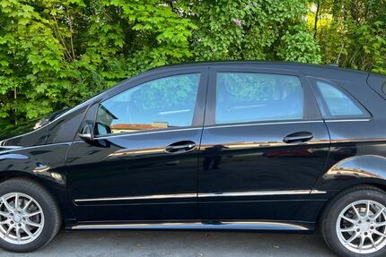 Mercedes-Benz B 180 213.000 km 4.600 &euro; Bielefeld 33649
