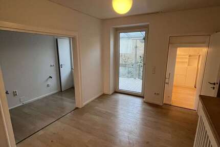 Wohnung Bielefeld - 6 Zimmer, 161 m&sup2;, 1.691&euro; | Angebot:27355387