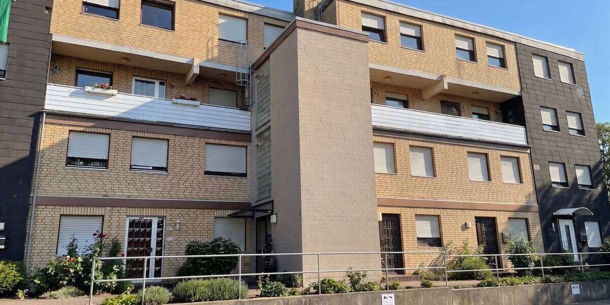 Etagenwohnung Beckum - 3 Zimmer, 92 m&sup2;, 134.000&euro; | Angebot:27208836
