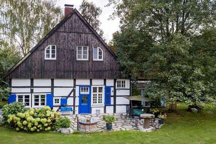 Haus Ennigerloh - 5 Zimmer, 315 m&sup2;, 819.000&euro; | Angebot:26971971