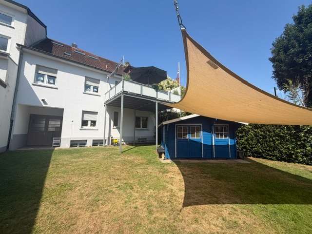 Einfamilienhaus Gütersloh - 11 Zimmer, 276 m&sup2;, 895.000&euro; | Angebot:27111760