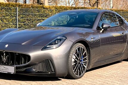Maserati Granturismo 10.700 km 139.900 &euro; Harsewinkel 33428