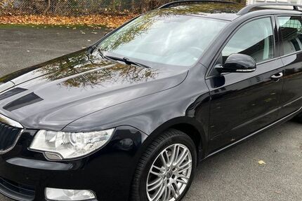 Skoda Superb 161.093 km 6.299 &euro; Bielefeld 33607