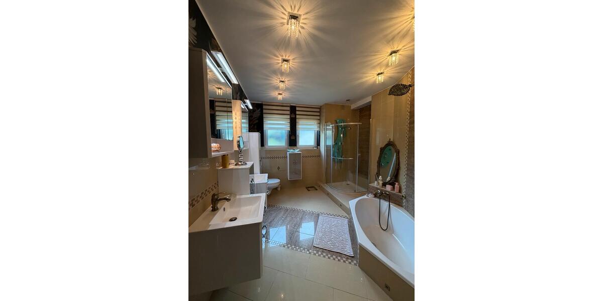 Bungalow Gütersloh Kattenstroth - 7 Zimmer, 272 m&sup2;, 695.000&euro; | Angebot:27470183