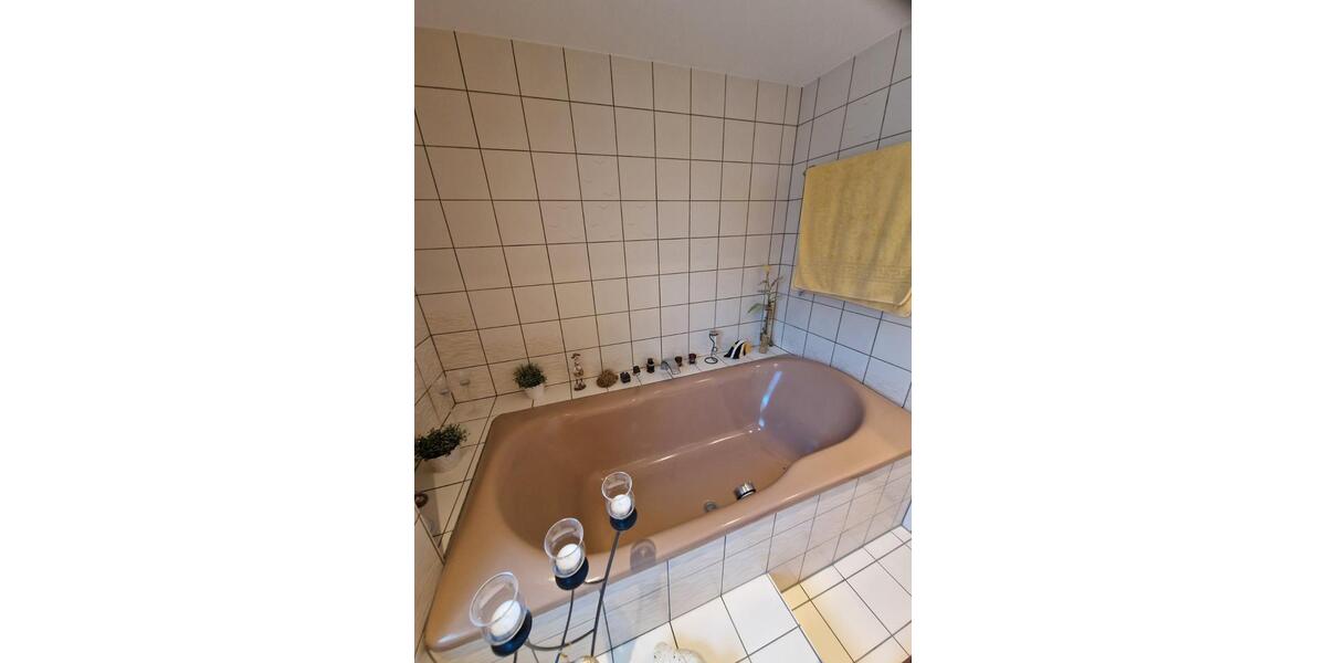 Einfamilienhaus Gütersloh Kattenstroth - 8 Zimmer, 210 m&sup2;, 465.000&euro; | Angebot:27464845