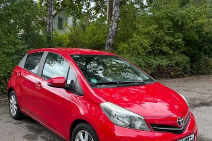 Toyota Yaris 58.500 km 8.500 &euro; Bielefeld 33611