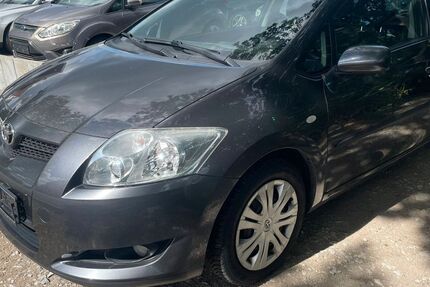Toyota Auris 111.500 km 5.790 &euro; Bielefeld 33659