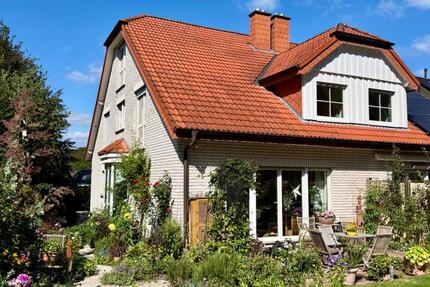 Haus Bielefeld Schildesche - 4 Zimmer, 152 m&sup2;, 550.000&euro; | Angebot:27281391