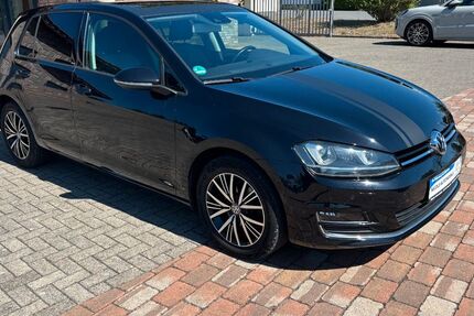 VW Golf 147.000 km 12.250 &euro; Versmold 33775