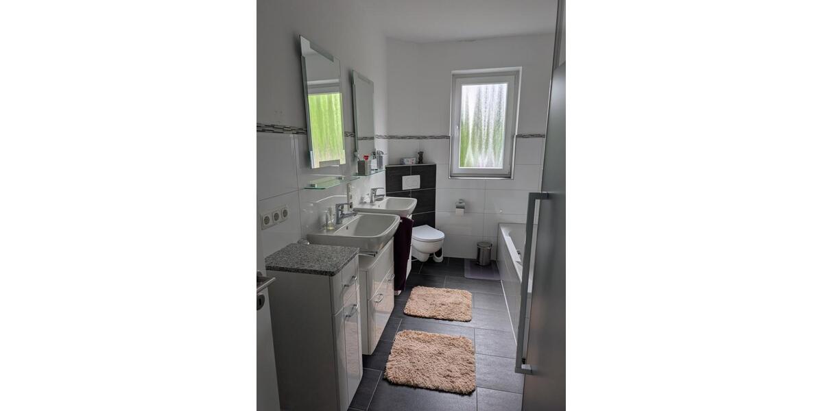Erdgeschoßwohnung Schloß Holte-Stukenbrock Stukenbrock - 3 Zimmer, 91 m&sup2;, 340.000&euro; | Angebot:27414615