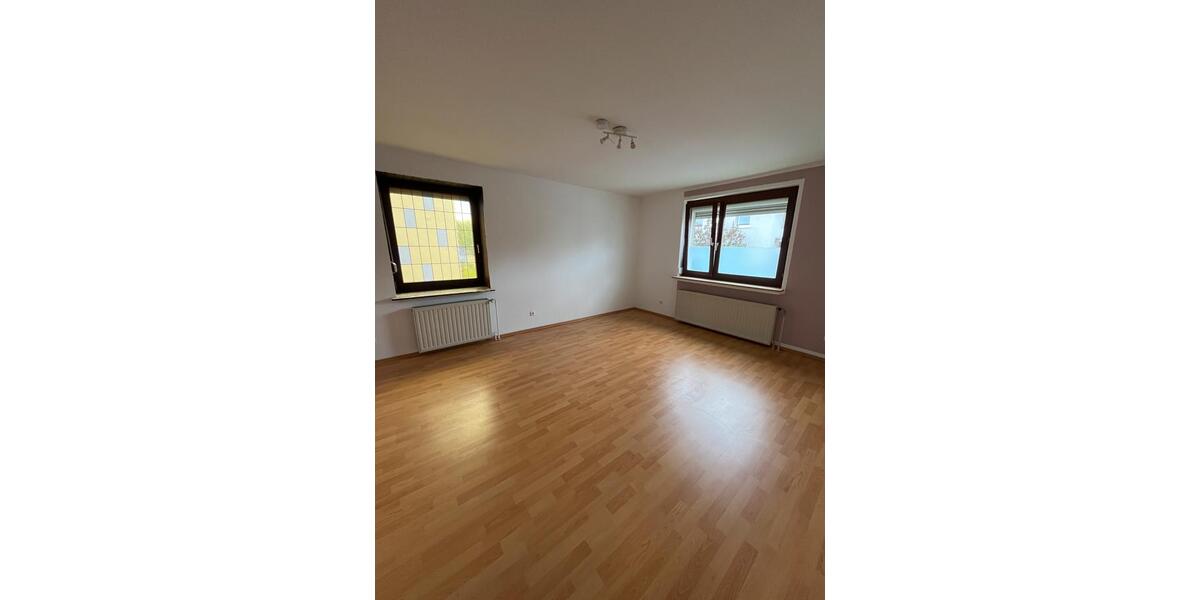 Hochparterre Bielefeld Schildesche - 3 Zimmer, 65 m&sup2;, 210.000&euro; | Angebot:27290676