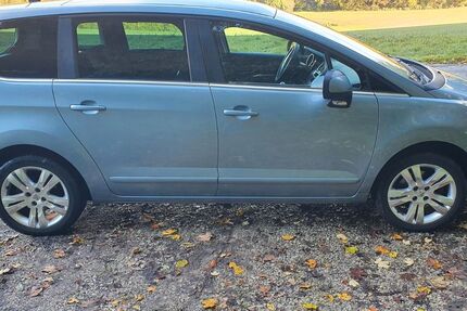 Peugeot 5008 99.850 km 6.800 &euro; Bielefeld 33605