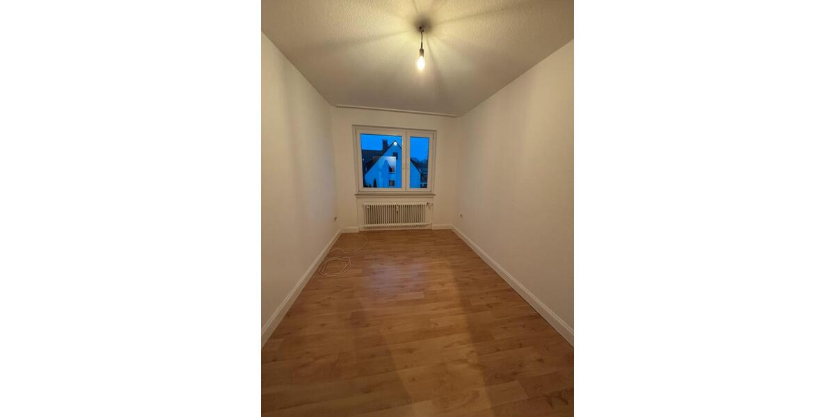 Etagenwohnung Bielefeld Schildesche - 4 Zimmer, 85 m&sup2;, 795&euro; | Angebot:21361533