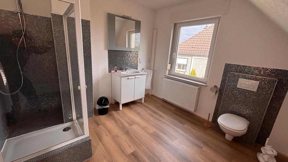 Einfamilienhaus Spenge - 6 Zimmer, 140 m&sup2;, 395.000&euro; | Angebot:27484950